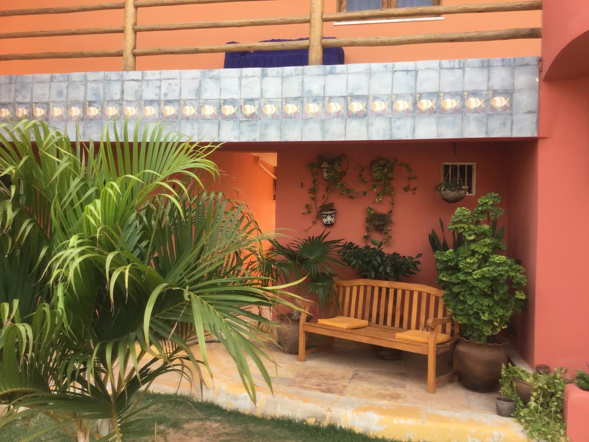 Casa Do Jardim Bed & Breakfast Canoa Quebrada Luaran gambar